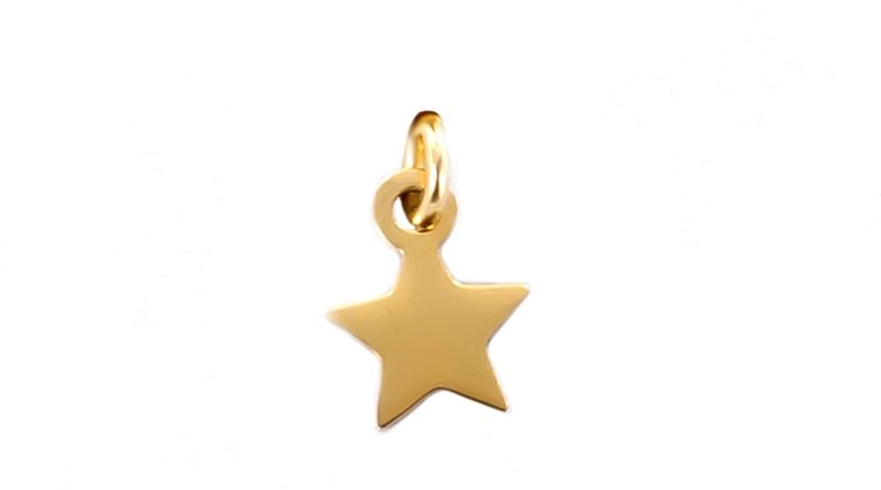 Pendentif petite étoile acier doré