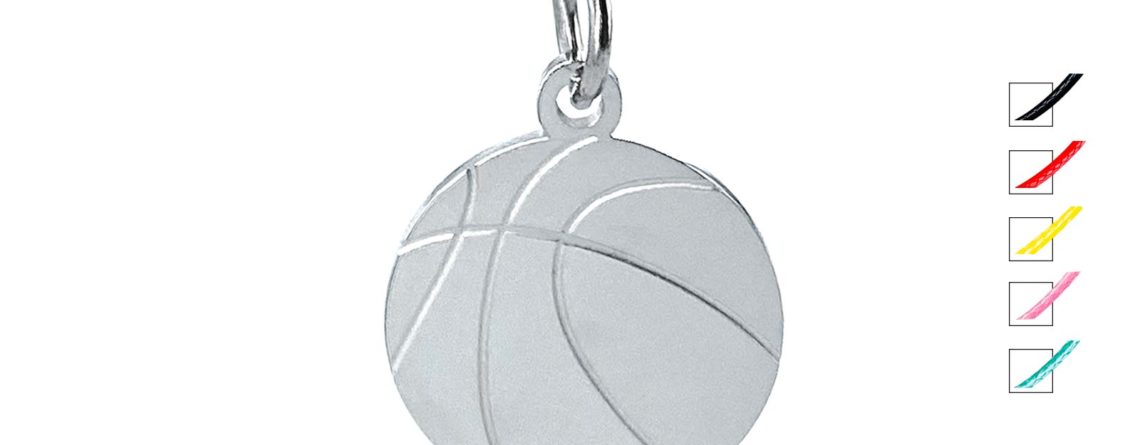Collier cordon ajustable orné d'un pendentif ballon de basket argenté