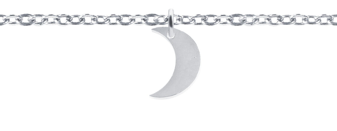Bracelet chaînette agrémenté d'une pampille lune en acier inoxydable argenté