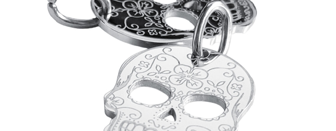 Pendentif tête de mort en acier inoxydable argenté - 27mm