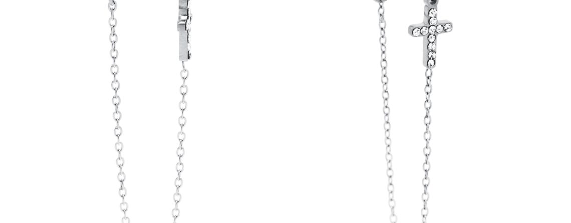 Boucles d'oreilles pendantes croix oxydes de zirconium et chaînette en acier inoxydable argenté